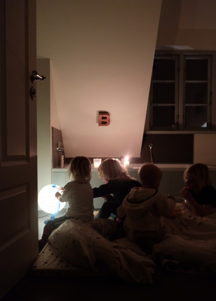 Superhelden lauschen bis in die Puppen: Freitag ist Kinder-Radionacht