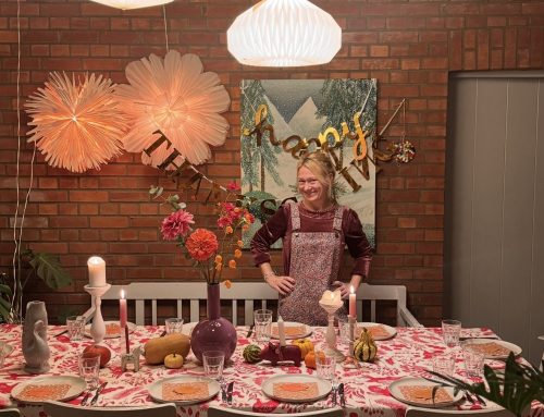 Thanksgiving feiern mit Freunden